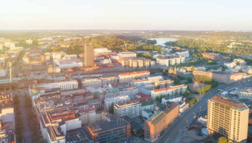 Silhuetti Tampereen kaupungista